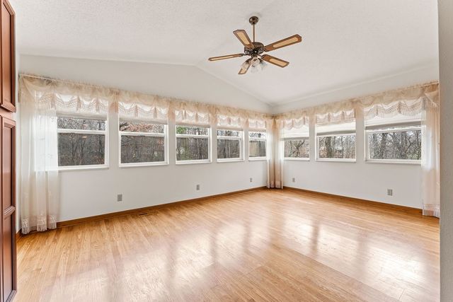 1 Whalsay Lane, Bella Vista, AR 72715