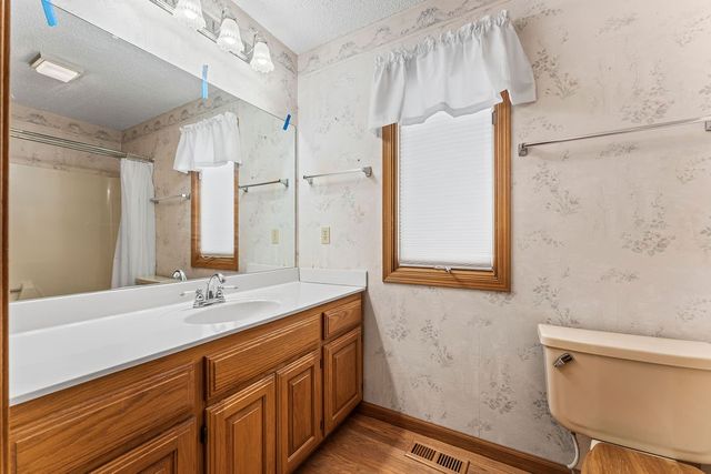 1 Whalsay Lane, Bella Vista, AR 72715