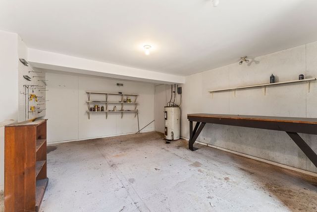 1 Whalsay Lane, Bella Vista, AR 72715