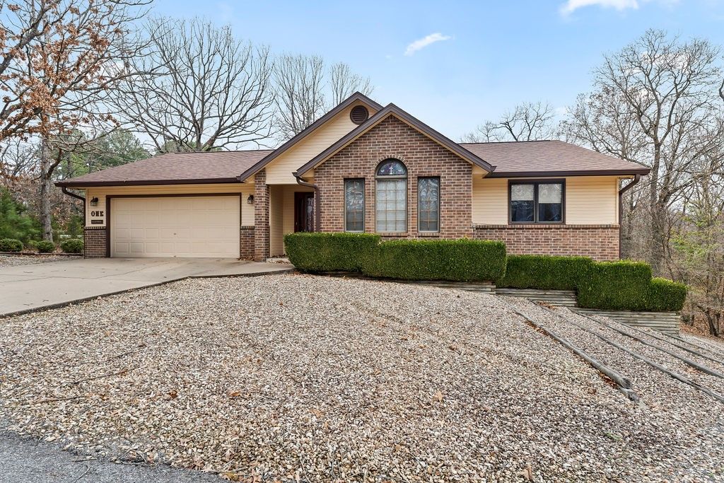 1 Whalsay Lane, Bella Vista, AR 72715