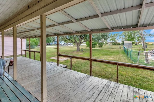10610 State Highway 185, Victoria, TX 77905