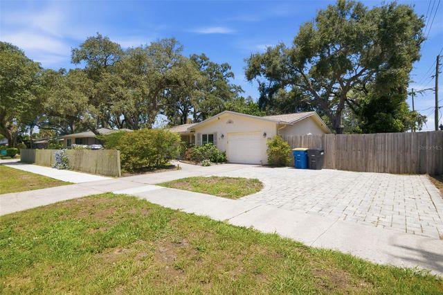 1282 PALM STREET, Clearwater, FL 33755