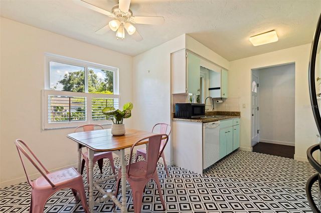 1282 PALM STREET, Clearwater, FL 33755