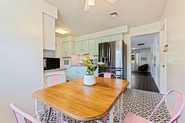 1282 PALM STREET, Clearwater, FL 33755