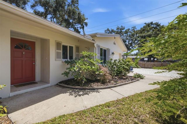 1282 PALM STREET, Clearwater, FL 33755