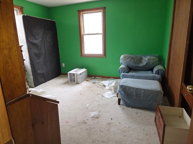 21 Bolton Street, Worcester, MA 01604