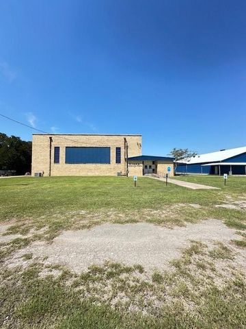 LT 1 24, Rock Island, TX 77470