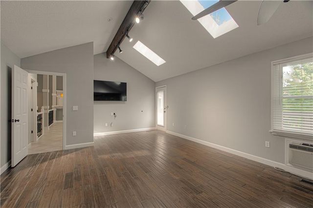 11101 NW 55th Street, Kansas City, MO 64152