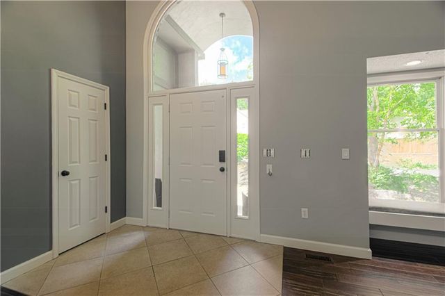 11101 NW 55th Street, Kansas City, MO 64152