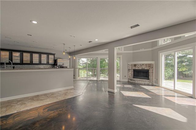 11101 NW 55th Street, Kansas City, MO 64152