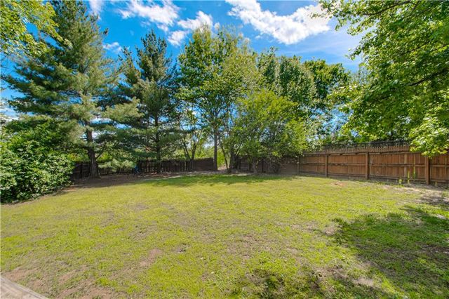 11101 NW 55th Street, Kansas City, MO 64152