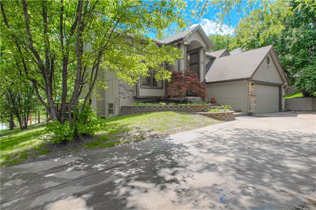 11101 NW 55th Street, Kansas City, MO 64152