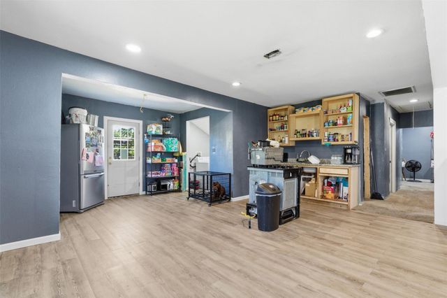 2017 Sadler Street, Houston, TX 77093