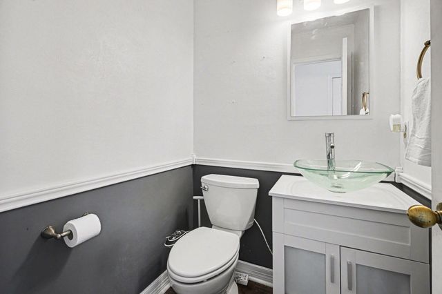 2101 Shadow Bay Circle, League City, TX 77573