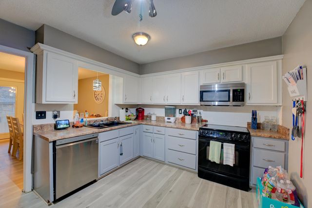 8425 Brownstone Ln Unit 50, Memphis, TN 38016