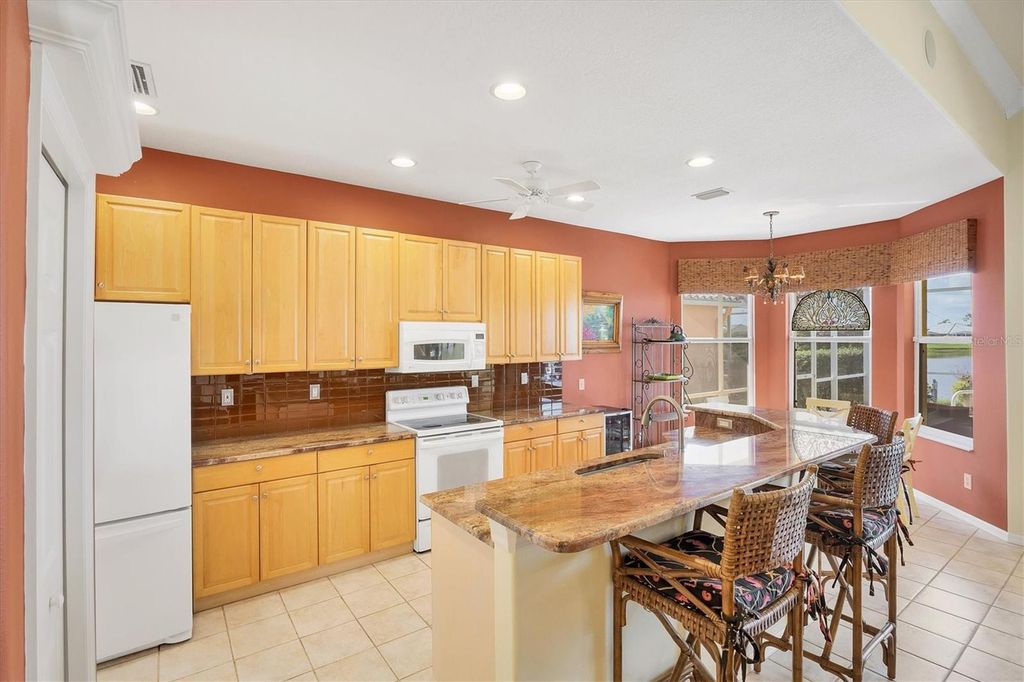 Image 41 of property listing at 1620 SAN SILVESTRO DRIVE, Venice, FL 34285