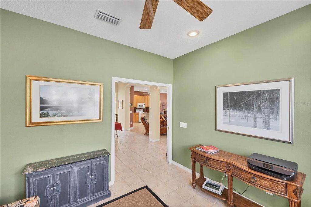 Image 49 of property listing at 1620 SAN SILVESTRO DRIVE, Venice, FL 34285