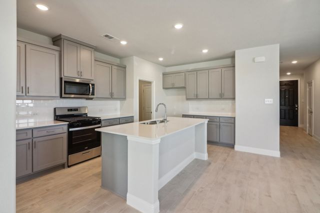 1016 Amenduni Lane, Anna, TX 75409