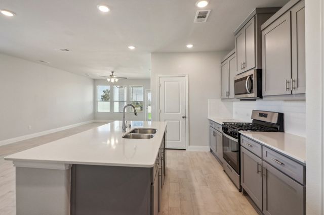 1016 Amenduni Lane, Anna, TX 75409