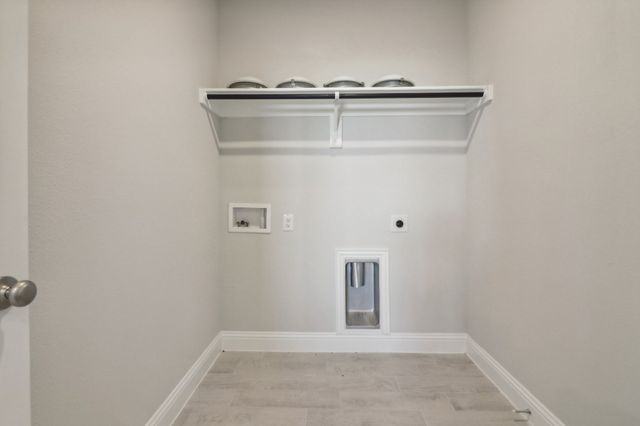 1016 Amenduni Lane, Anna, TX 75409