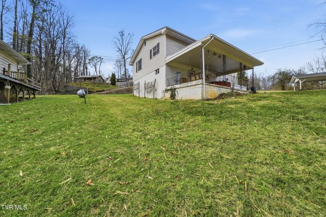 110 Taylortown Road, Johnson City, TN 37601
