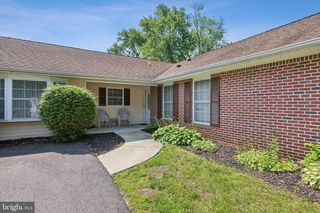 60 PAGEANT LN, Willingboro, NJ 08046