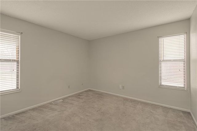 13917 Falkirk Circle, Grandview, MO 64030