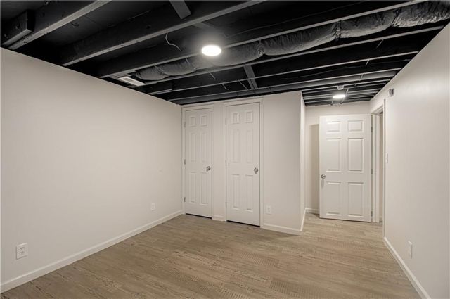 13917 Falkirk Circle, Grandview, MO 64030