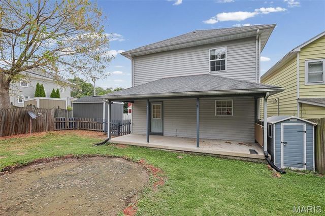 810 Liberty Street, Alton, IL 62002