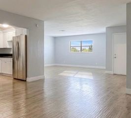 5861 NW 16th Place 312, Sunrise, FL 33313