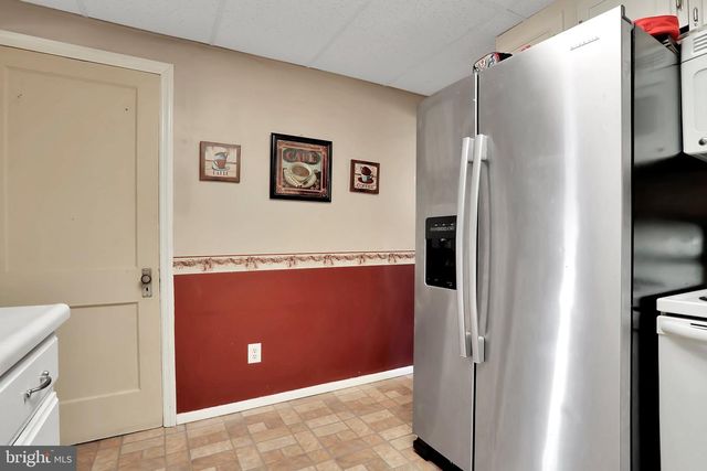 213 BELVIEW AVE, Hagerstown, MD 21742