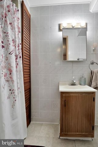 213 BELVIEW AVE, Hagerstown, MD 21742