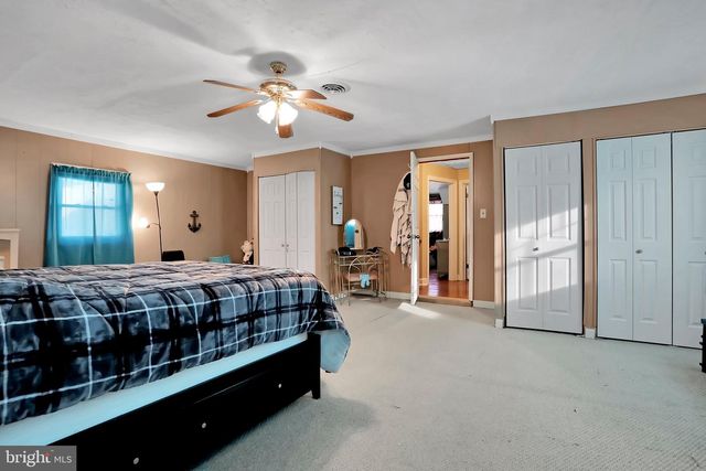 213 BELVIEW AVE, Hagerstown, MD 21742