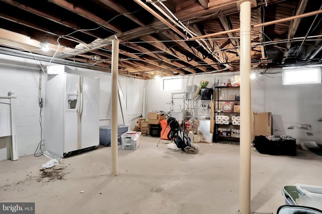 213 BELVIEW AVE, Hagerstown, MD 21742