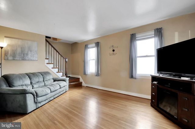 213 BELVIEW AVE, Hagerstown, MD 21742