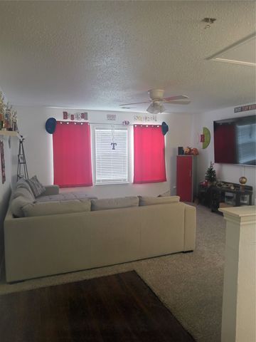 6732 Geyser Trail, Watauga, TX 76137