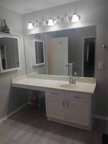 6732 Geyser Trail, Watauga, TX 76137