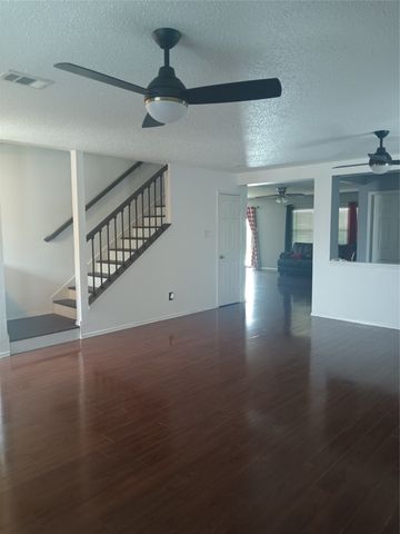 6732 Geyser Trail, Watauga, TX 76137