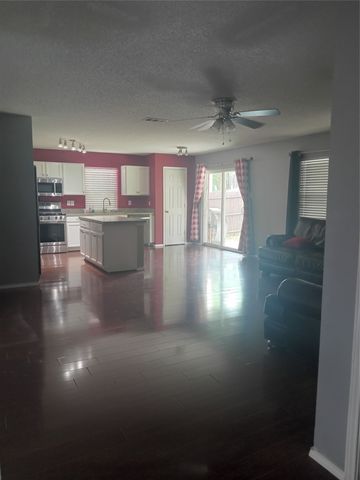 6732 Geyser Trail, Watauga, TX 76137