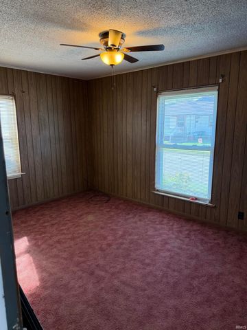 1822 W 7th Street, Muncie, IN 47302