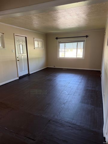 1822 W 7th Street, Muncie, IN 47302