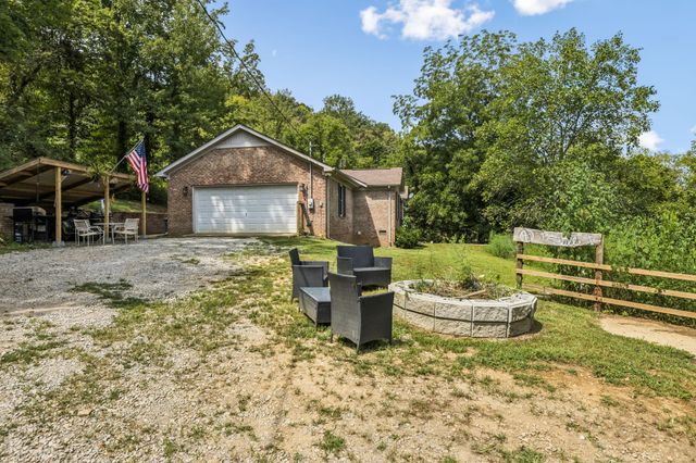 4951 Weakley Creek Rd, Lawrenceburg, TN 38464