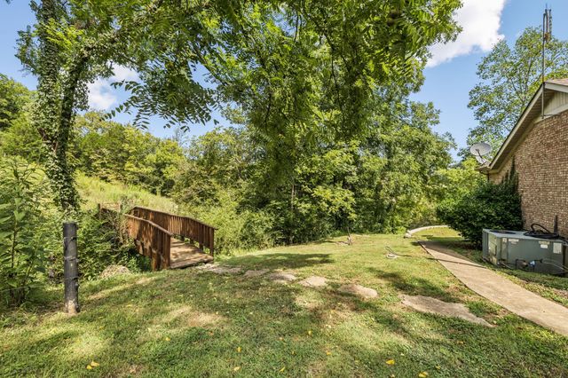 4951 Weakley Creek Rd, Lawrenceburg, TN 38464