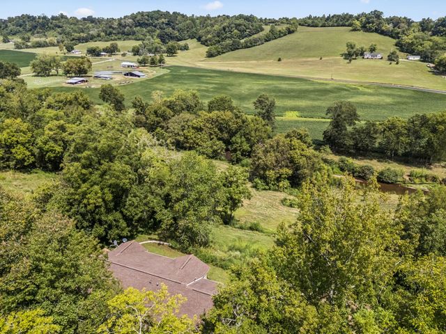 4951 Weakley Creek Rd, Lawrenceburg, TN 38464