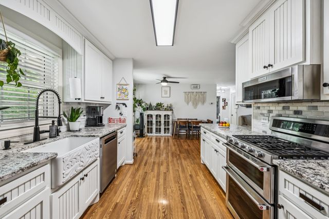 4951 Weakley Creek Rd, Lawrenceburg, TN 38464