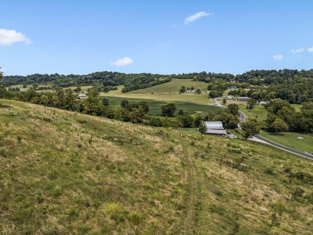 4951 Weakley Creek Rd, Lawrenceburg, TN 38464