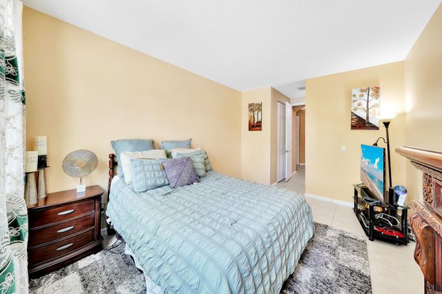 9161 Dupont Place, Wellington, FL 33414