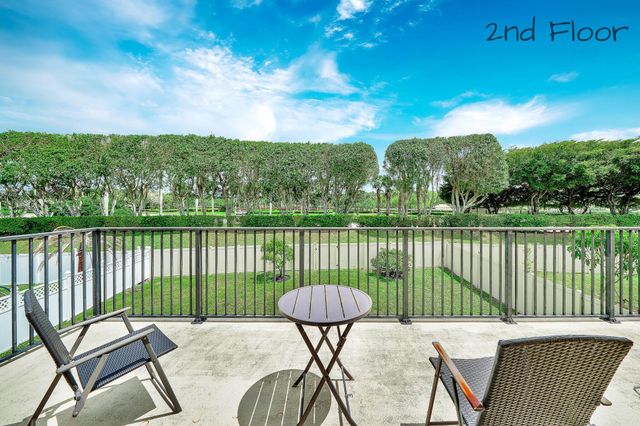 9161 Dupont Place, Wellington, FL 33414
