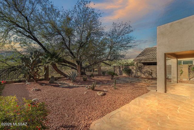 1320 E Dejerine Place, Tucson, AZ 85737