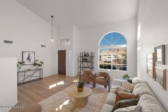 1320 E Dejerine Place, Tucson, AZ 85737